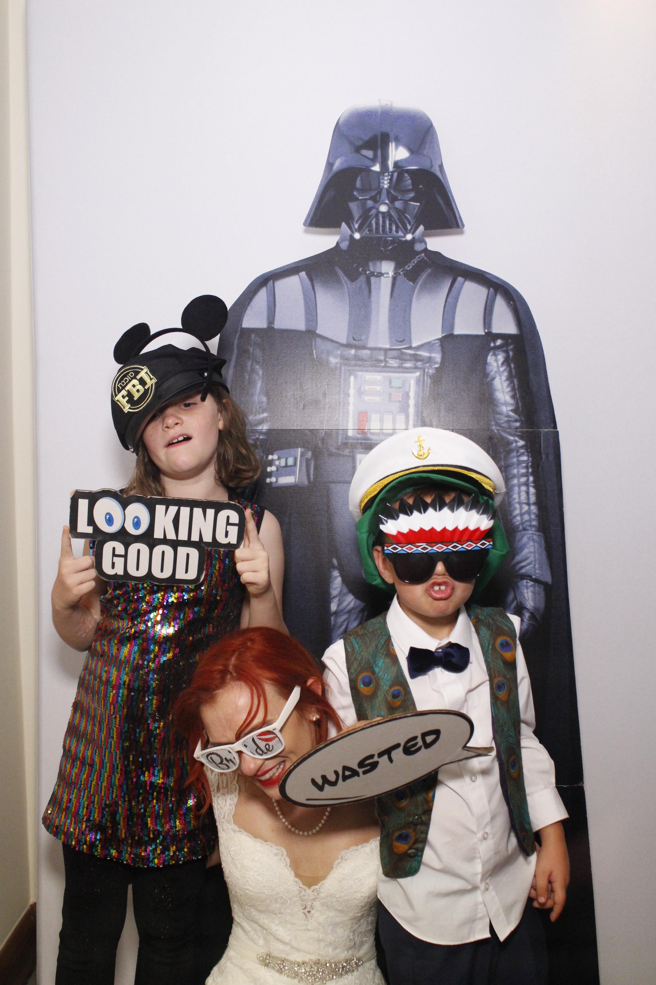 Luke & Emily's Wedding | View more photos from the event at gallery.myphotoboothexperience.co.uk/u/MyPhotoBoothExperienceLtd/Luke-Emilys-Wedding